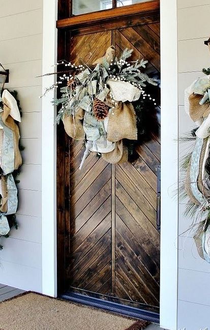 COLORFUL OUTDOOR FALL WREATHS